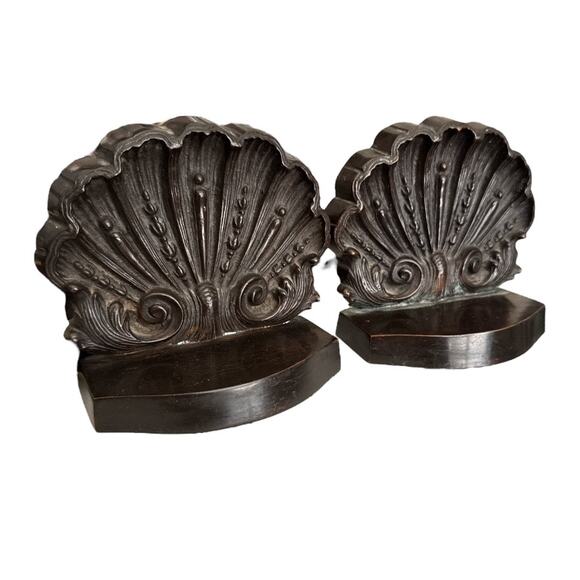 Vintage Bronze Look Ornate Victorian Swirl Shell Bookend Set - Picture 2 of 10